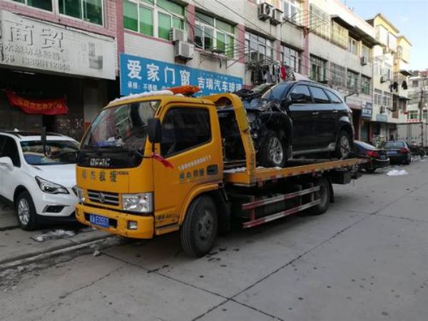 潘集区吊车出租公司电话_吊车出租公司的施工注意事项